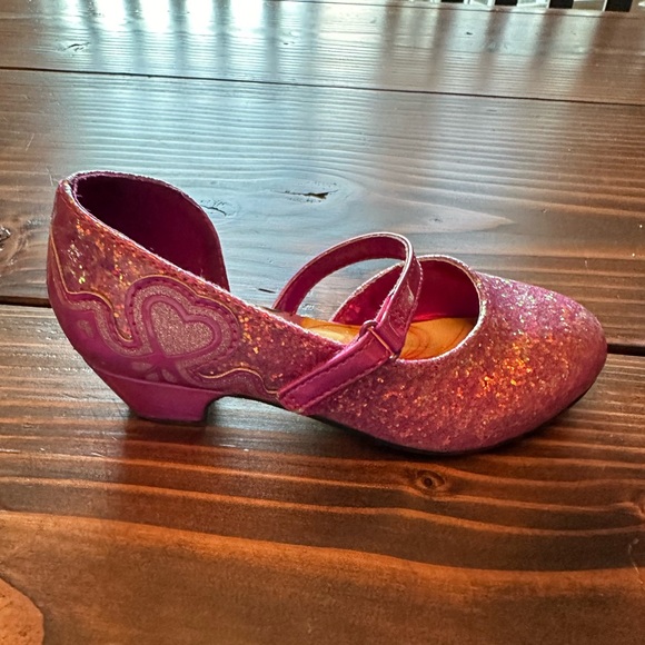 10T Disney princess pink heels. Good condition. Wear and tear shown. - Picture 4 of 4